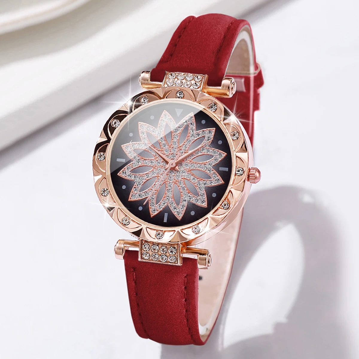 5Pcs/set Fashion Women's Watch Flower Dial Quartz Watches Leather Band Wristwatches Rhinestone Jewelry Set(Without Box)