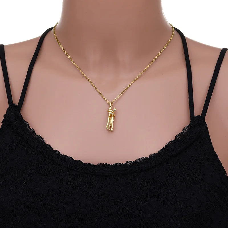Exquisite Couple Hugging Pendant Necklace For Women Fashion Pendants For Couple Necklace Love Valentine's Day Jewelry