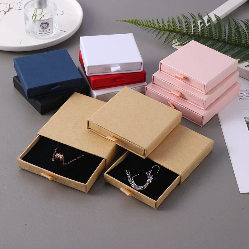 10pcs 8x8x1.7cm Kraft Paper Drawer Travel Jewelry Packaging Box Greeting Card Necklace Bracelet Earrings Gift Organizer Case Box