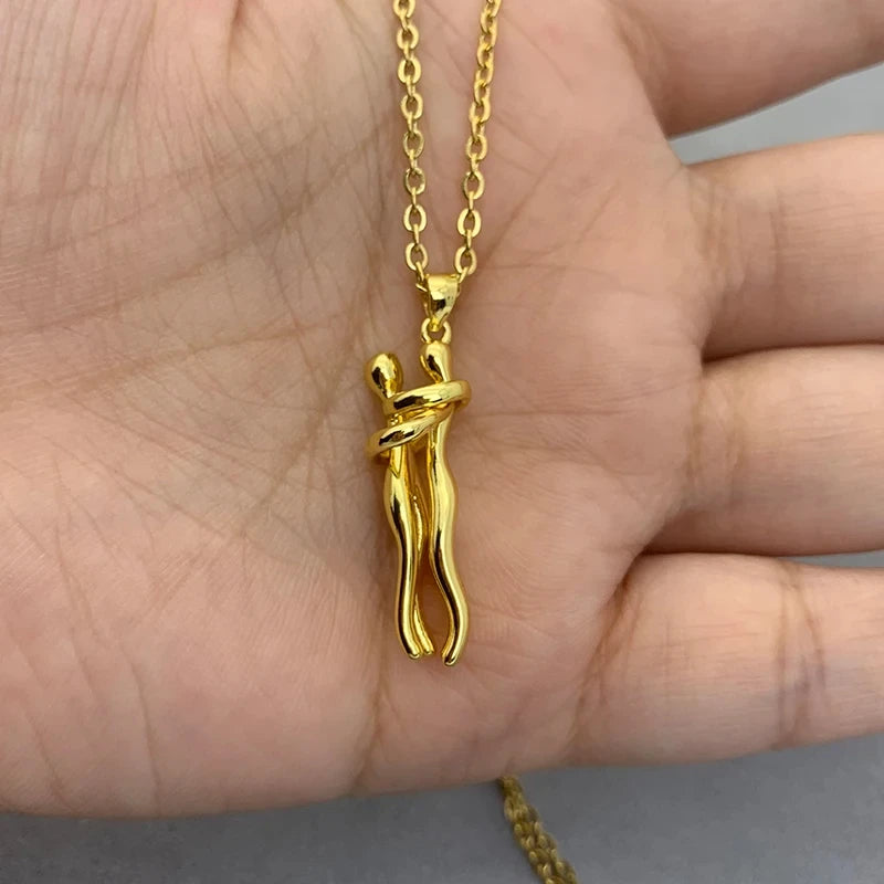 Exquisite Couple Hugging Pendant Necklace For Women Fashion Pendants For Couple Necklace Love Valentine's Day Jewelry