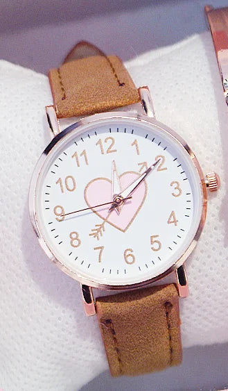 New Cute Heart-shaped Dial Children's Female Watch Female Student Fashion Watch Simple Girl Girlfriend orologio donna
